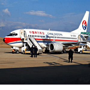 金湾机场托运航空快运业稳步发展的原因是什么？